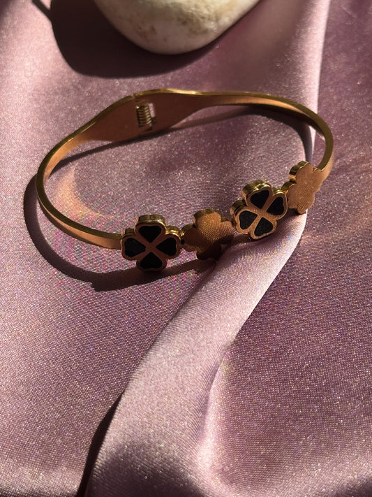 GOLD AND BLCK BANGLE